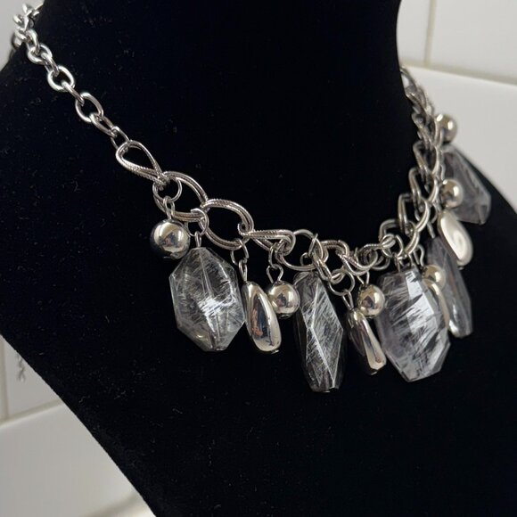 Edgy Gray Tone Metallic Acrylic Choker Necklace - Picture 4 of 7